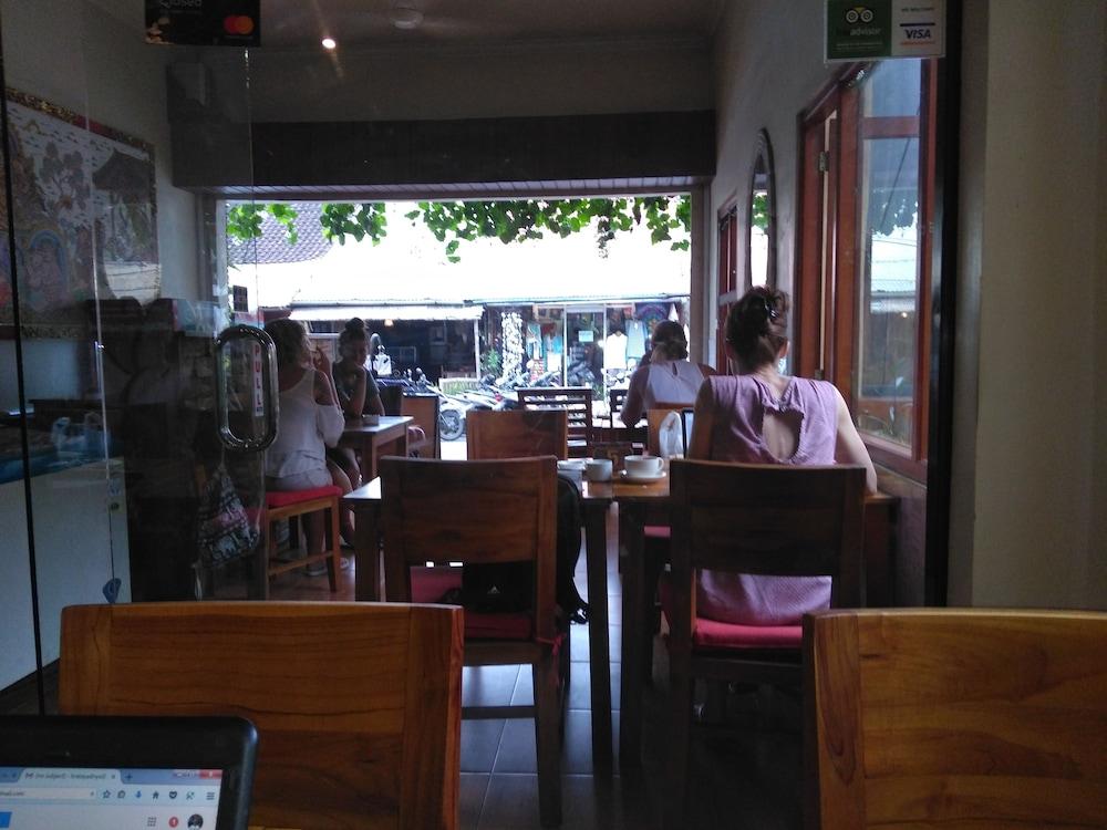 Brata Inn Ubud  Exterior photo